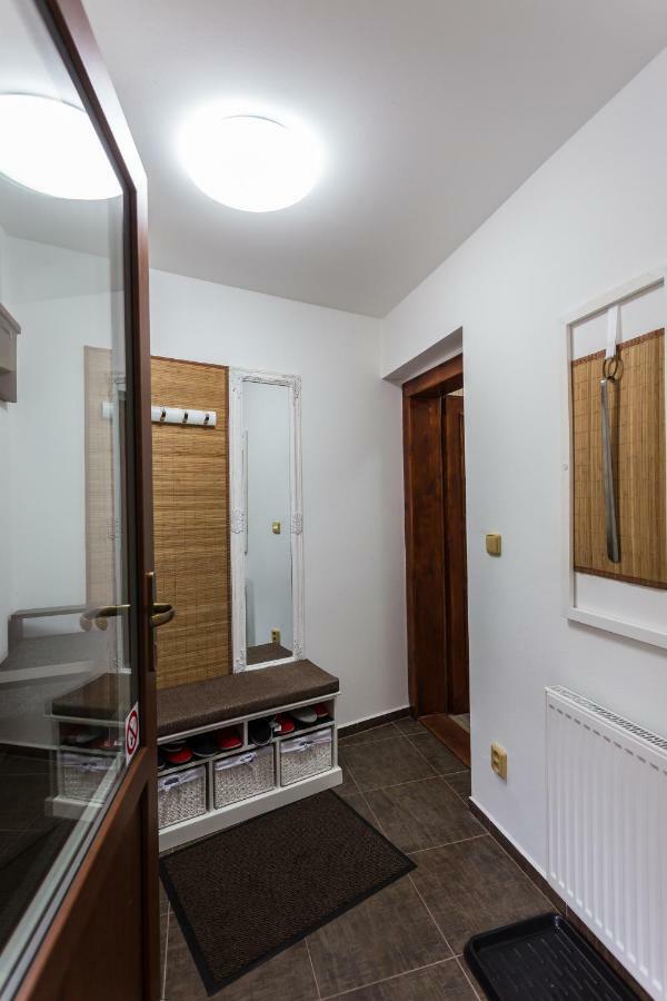 Attic Rooms Tábor Exteriör bild
